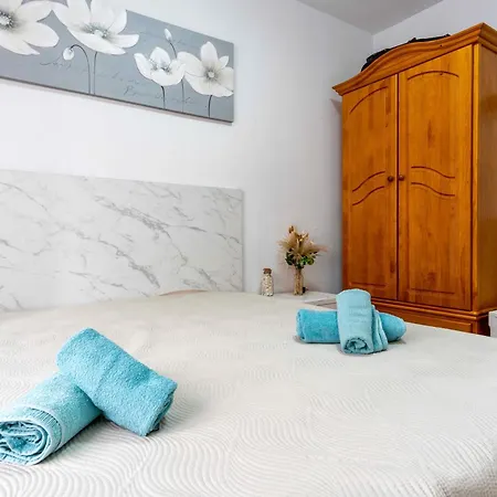 Bluecalp Nur 180m Zum Strand, Modern&zentral Calp