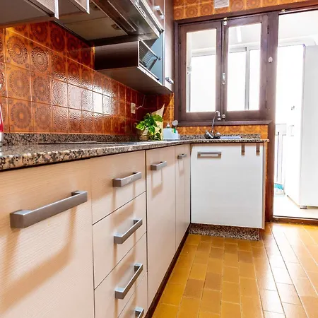 Apartment Bluecalp Nur 180m Zum Strand, Modern&zentral